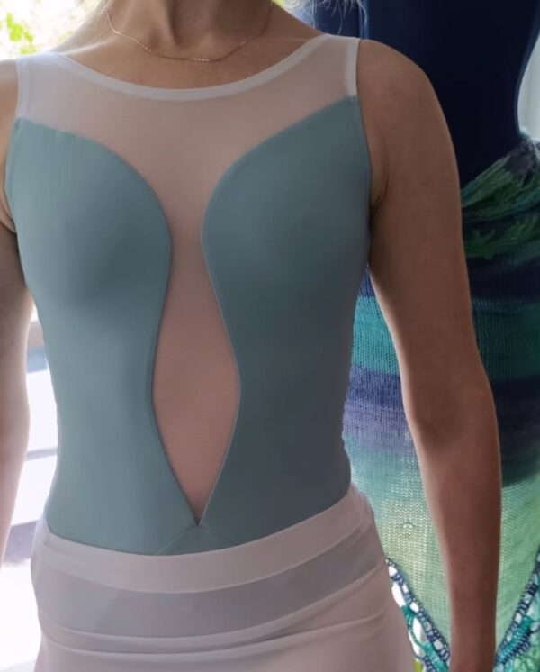 Body Olivia Juli Garden bez rękawka - obrazek 2